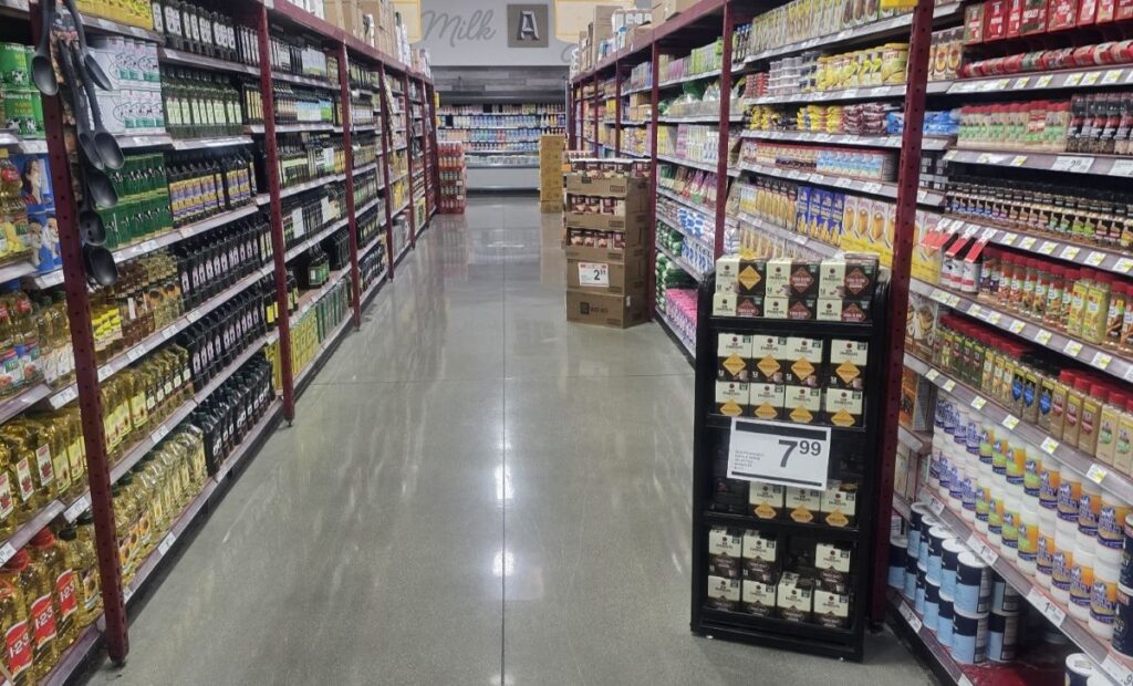 Mediterranean grocery store in Van Nuys